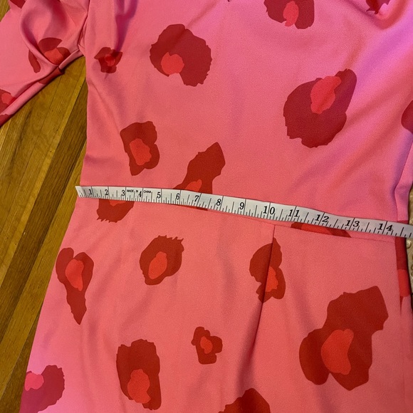 Dress - Picture 7 of 8